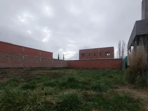 Terreno en venta – loteo adela | villa regina