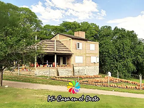 Casa en Venta sobre Ruta 38 – 4 Dormitorios, 3 Baños – Esquina Comercial - Casa Grande - Córdoba