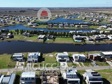 Terreno en Venta de 855,0 m2