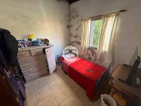 Casa 4 ambientes con 1 baño