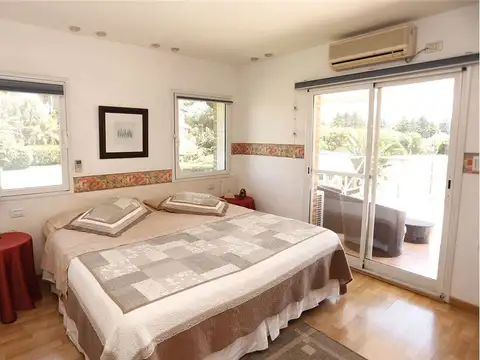 Colectora Oeste Ruta Panamericana