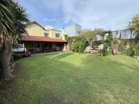 Casa En Venta Terranova II 4 dorm Pileta