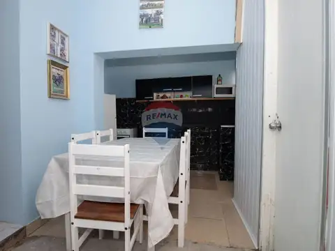 Venta casa 2 dormitorios y cochera Las Piedras