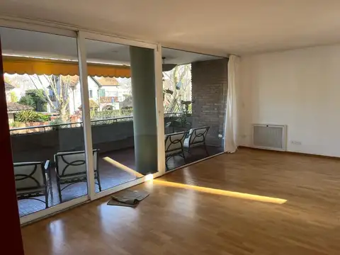 Departamento 4 ambientes con 3 baños