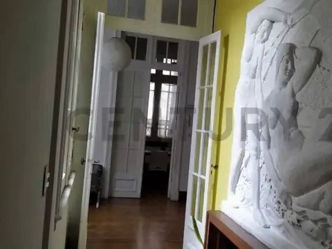 Departamento en Venta de 5 dormitorios