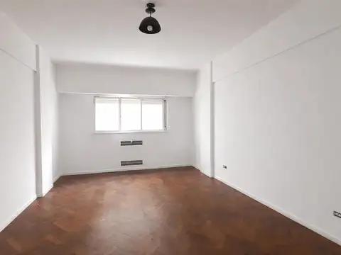 Venta. Apto Crédito. Departamento 4 ambientes. Recoleta