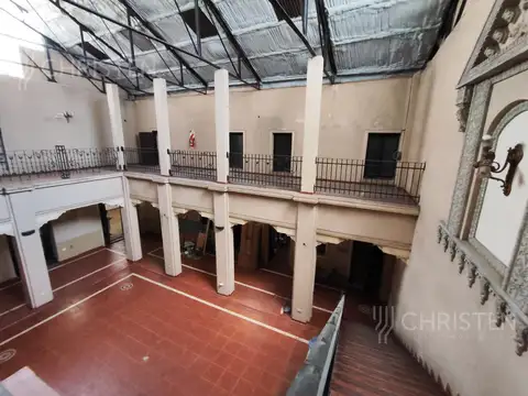 Venta Casa de estilo con 25 habitaciones ideal instituciones