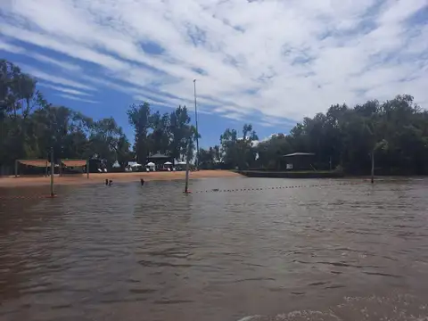 Terreno VENTA  en Barrio Nautico Albardon, Zona Delta Isla de San Fernando PLAYA BAR MARKET