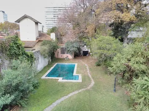 Apto Crédito Casa en Venta 4 amb 3 dormitorio en La Lucila