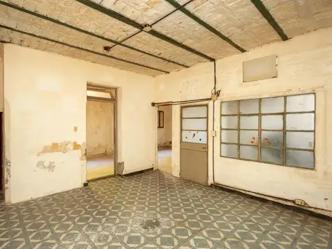 Venta PH a Reciclar Tres Ambientes en Sáenz Peña