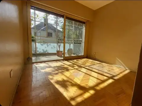 Teodoro García 2200, Piso 1
