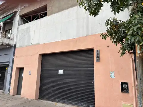 Alquiler de Galpón/Local Comercial de en Villa Santa Rita