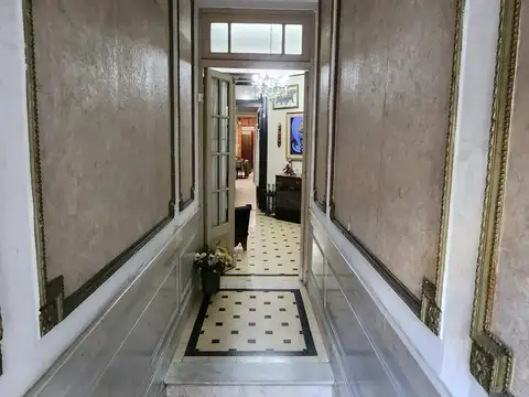 EXCELENTE PH CON ENTRADA INDIVIDUAL EN LA ZONA DE CABALLITO SIN EXPENSAS