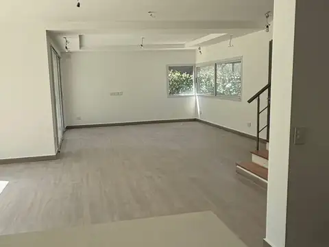 Casa en Venta al Oeste