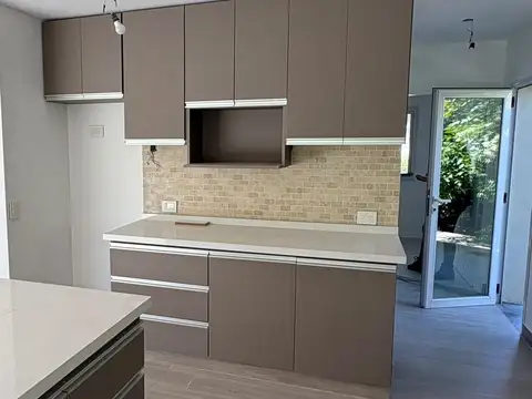 Casa en Venta al Oeste