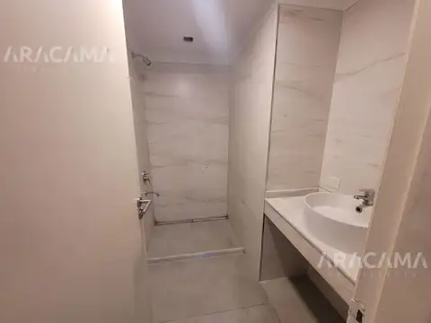 Departamento en Alquiler con 1 cochera