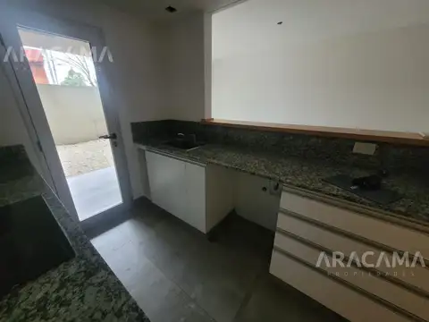 Departamento en Alquiler de Monoambiente