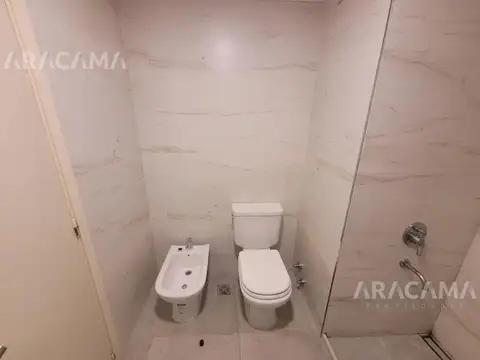 Departamento en Alquiler en Monte Grande, $ 650.000