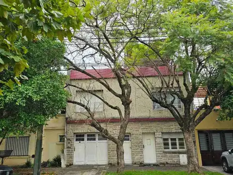 VENTA GALPON CON DEPTO EN LOMAS DE ZAMORA