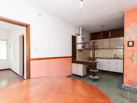 Casa en Venta en Lanus Oeste, USD 95.000