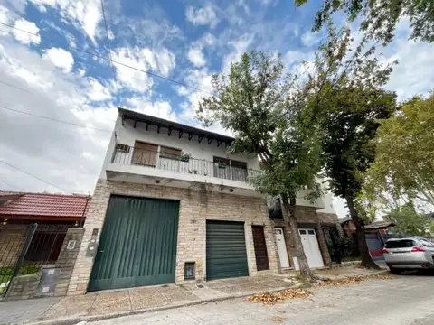 PH en venta de 4 ambientes en Victoria, San Fernando