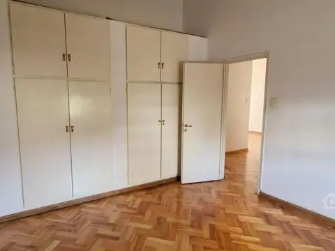 Departamento en Alquiler 50 años
