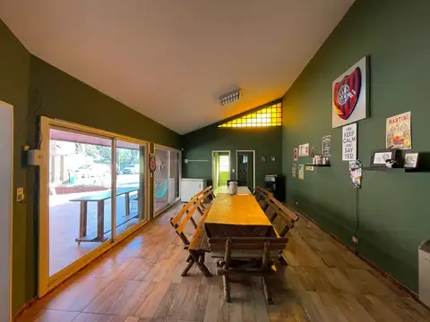 Victorino De La Plaza 195