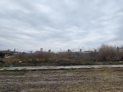 Terreno en Venta 25  mts Fondo