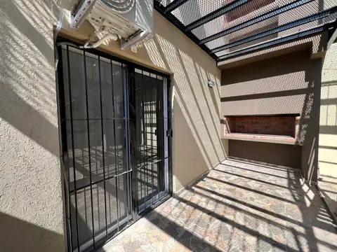 Departamento en Alquiler en Manzanares, $ 450.000