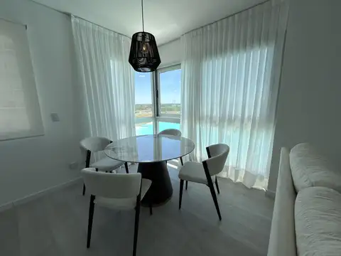 Departamento en Alquiler con 1 cocheras