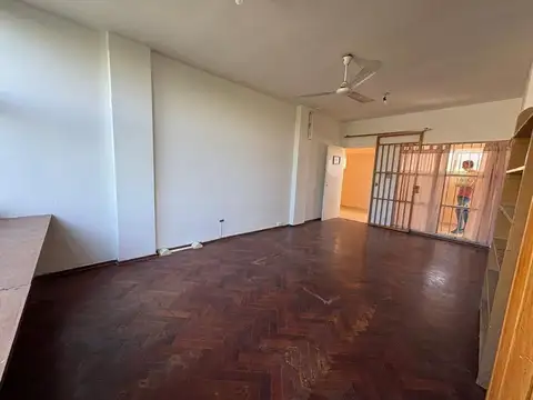 OFICINA EN VENTA CALLE SAN MARTIN, MENDOZA