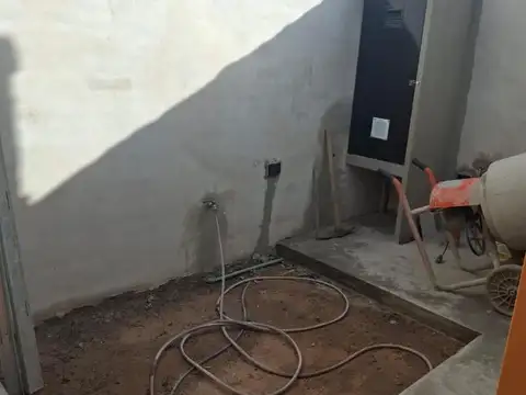 Casa en Alquiler en General Fernandez Oro, $ 850.000