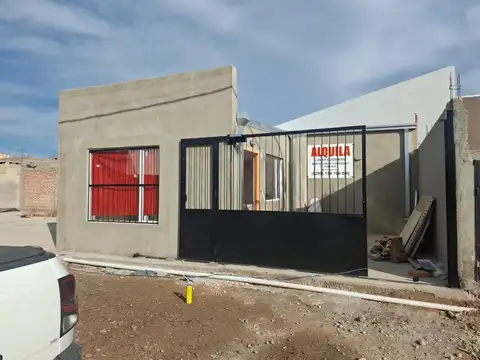 FERNANDEZ ORO ALQUILA 1 DORMITORIO C/ ENTRADA DE AUTO