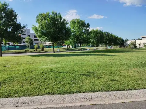 Terreno en Venta en Lagoon Pilar, USD 110.000