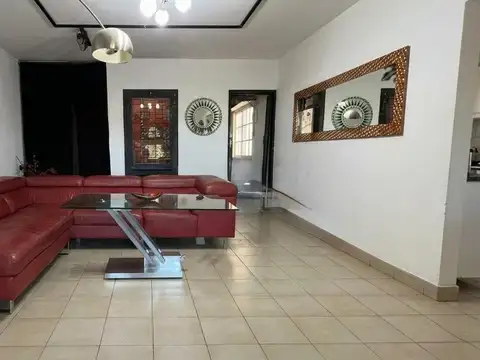 Avenida Directorio 2600