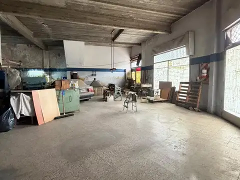 Local en Venta 40 años