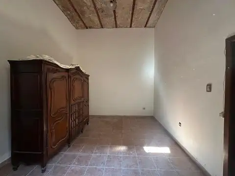 Depto Tipo Casa en Venta 82 años