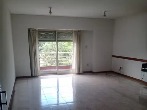 Mitre 3800