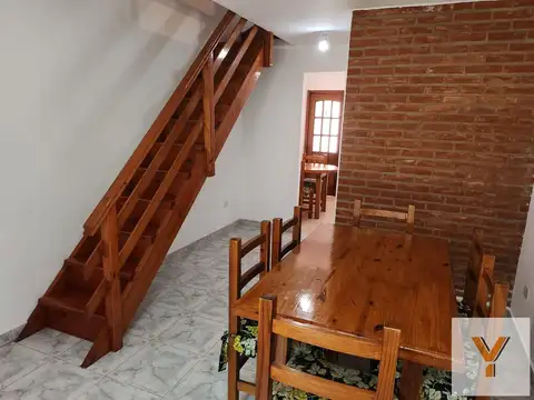 Depto Tipo Casa 3 ambientes con 1 baño