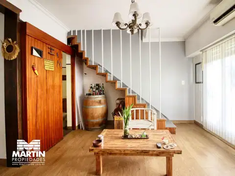 Casa 4 ambientes con 3 baños