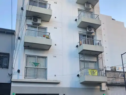 Oportunidad monoambiente con balcón en Boedo