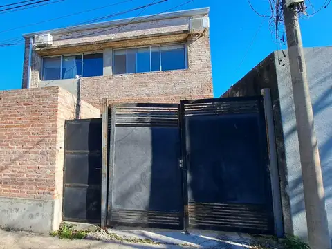 CASA EN GUADALUPE OESTE