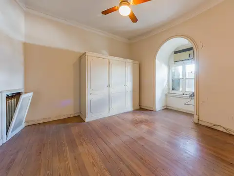 Departamento en Venta de 5 dormitorios