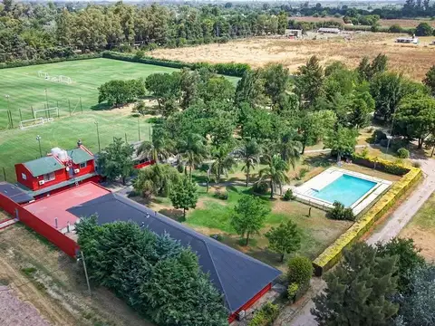 Predio Venta Merlo Canchas Fútbol Pileta Sauna Spa