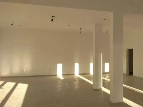 Local en Venta en Los Hornos, USD 90.000