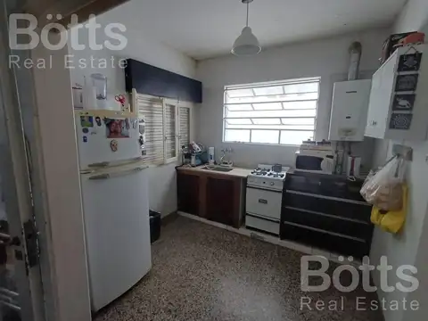 Depto Tipo Casa 3 ambientes con 2 baños