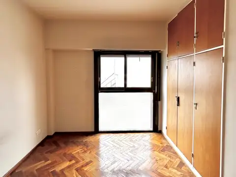 Departamento en Venta en Olivos Vias/Maipu, USD 159.000