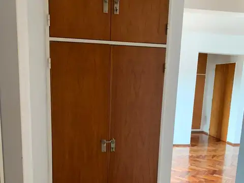 Departamento en Venta en Olivos Vias/Maipu, USD 159.000