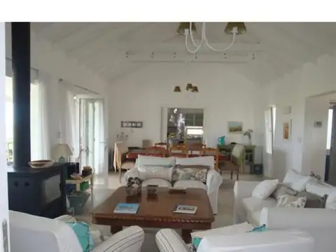 Casa en Alquiler Temporal en Barrio Golf 1, USD 450