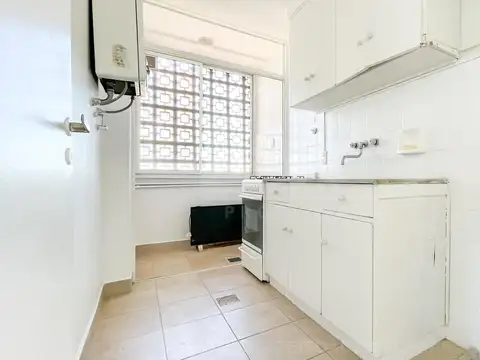 Oficina 2 ambientes con 1 baño